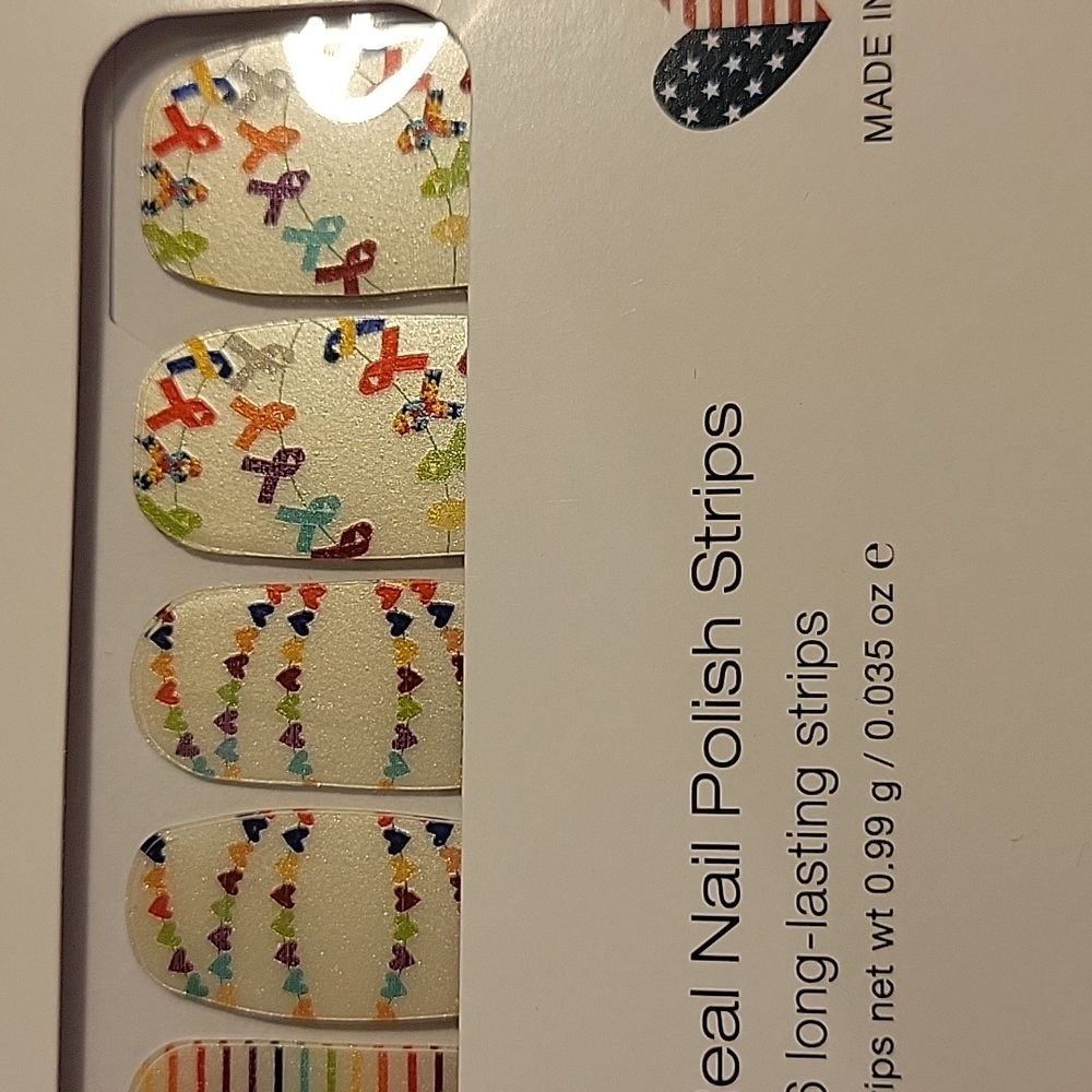 Color street nail strip